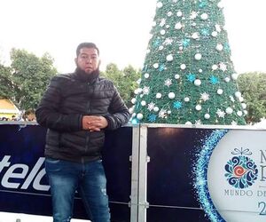 Edgar flores